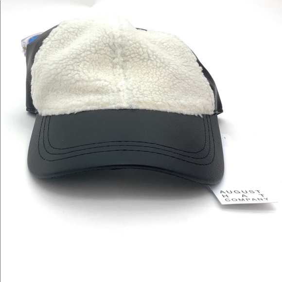 4/$25 August Women’s Faux Leather Fleece Hat NWT - Picture 3 of 4